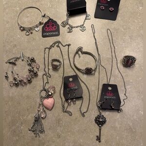 9 Piece Set - Light Pink & Hearts 💕